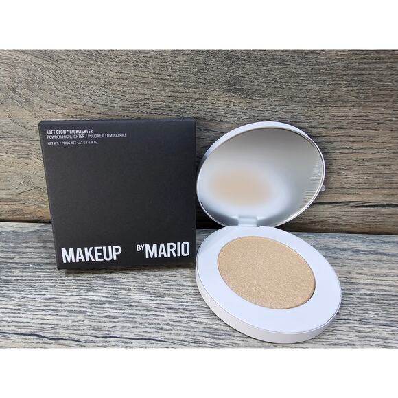 Makeup By Mario Soft Glow Highlighter Golden 4.53 G/.16oz - Picture 1 of 3